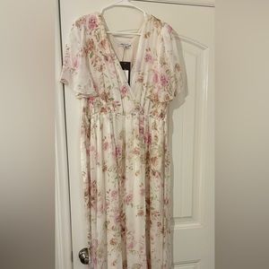 Ordered for a wedding and never wore. From Morning lavender boutique